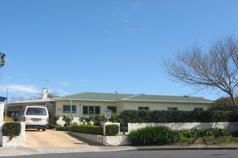 Photo of property in 11 Raniera Street, Glen Avon, New Plymouth, 4312
