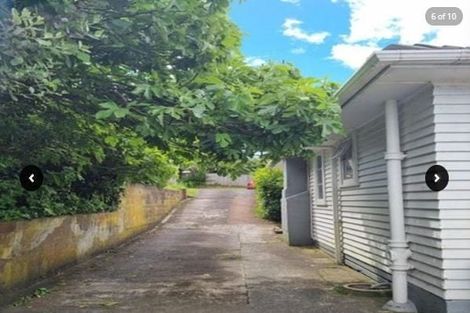 Photo of property in 3 Donovan Avenue, Massey, Auckland, 0614