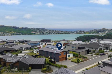 Photo of property in 14 Rotorua Grove, Aotea, Porirua, 5024
