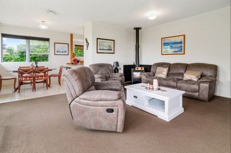 Photo of property in 63 Mountain Road, Western Heights, Rotorua, 3015