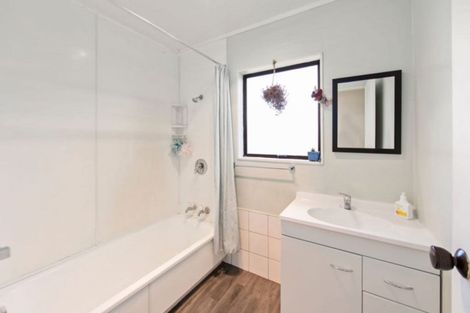 Photo of property in 20b Topaz Drive, Papamoa Beach, Papamoa, 3118