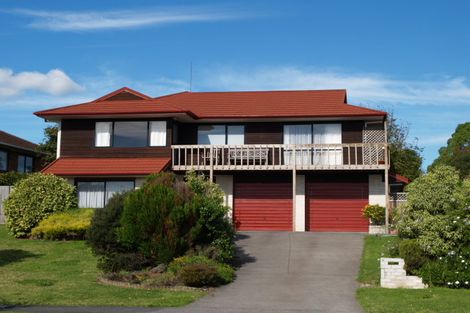 Photo of property in 16 Summermist Drive, Northpark, Auckland, 2013