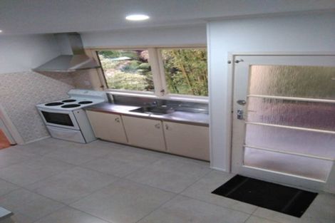 Photo of property in 1/41 Ellice Road, Totara Vale, Auckland, 0629