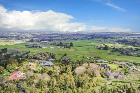 Photo of property in 46 Harry Dreadon Road, Opaheke, Papakura, 2584