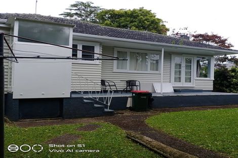 Photo of property in 239 Hepburn Road, Glendene, Auckland, 0602