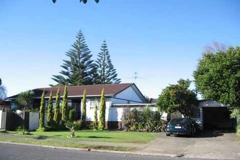 Photo of property in 3 Sunlands Drive, Manurewa, Auckland, 2102