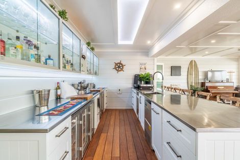 Photo of property in 87 Rutherford Drive, Waikanae Beach, Waikanae, 5036