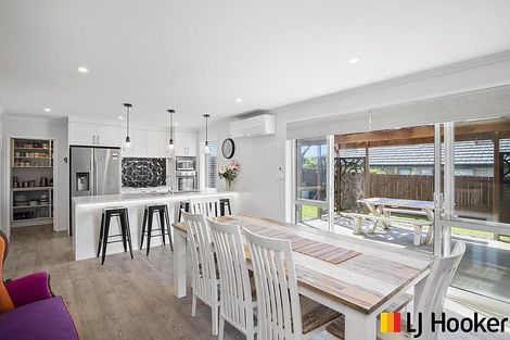 Photo of property in 2 Okohaka Avenue, Glenbrook, Waiuku, 2681