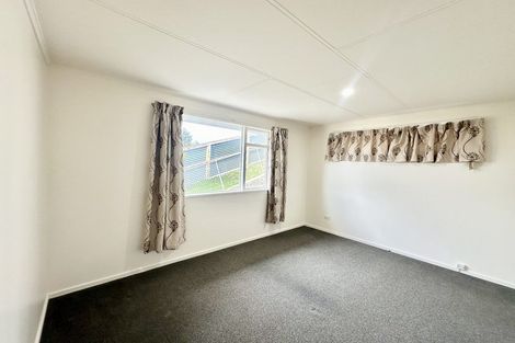 Photo of property in 29 Beaumaris Crescent, Ascot Park, Porirua, 5024