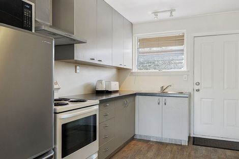 Photo of property in 2/5 Church Square, Addington, Christchurch, 8024