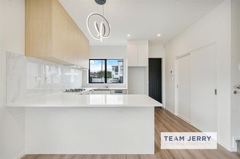 Photo of property in 27 Survila Street, Papakura, 2110