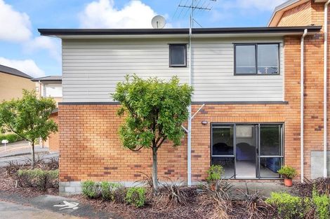 Photo of property in St Claire Village, 41/172 Mcleod Road, Te Atatu South, Auckland, 0610