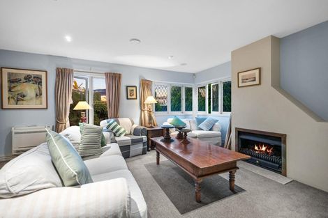 Photo of property in 12 Cecil Road, Milford, Auckland, 0620