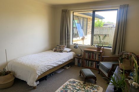 Photo of property in 10 Locksley Lane, Hamilton East, Hamilton, 3216