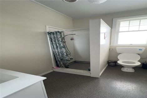 Photo of property in 66 Hawker Street, Mount Victoria, Wellington, 6011