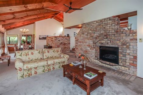 Photo of property in 18 Clark Road, Karaka, Papakura, 2580