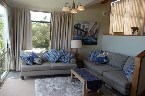 Photo of property in 2/9 Calliope Road, Devonport, Auckland, 0624