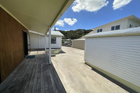 Photo of property in 10 Kopipi Crescent, Ngunguru, Whangarei, 0173