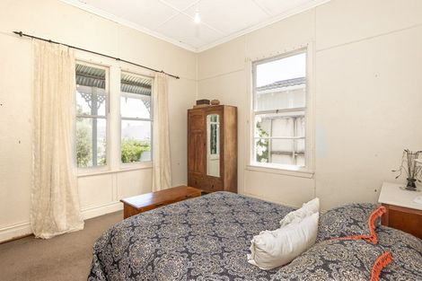 Photo of property in 387 Palmerston Road, Gisborne, 4010