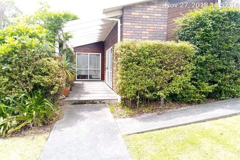 Photo of property in 3 Meynell Court, Glen Eden, Auckland, 0602
