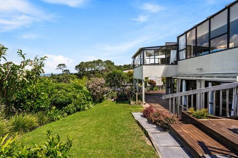 Photo of property in 19 Constable Lane, West Harbour, Auckland, 0618