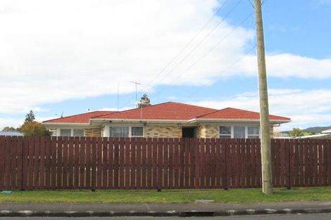 Photo of property in 6 Valentine Street, Papakura, 2110