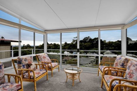 Photo of property in 17 Nevada Drive, Merrilands, New Plymouth, 4312