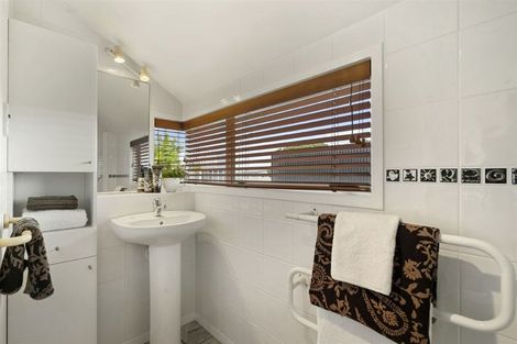 Photo of property in 316 Hurstmere Road, Takapuna, Auckland, 0622