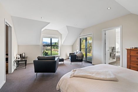 Photo of property in 1 Hidden Hills Drive, Wanaka, 9305