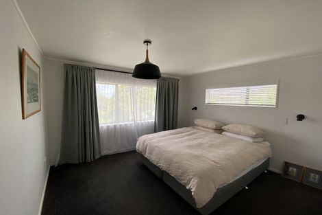 Photo of property in 2 Kenneth Hopper Place, Manly, Whangaparaoa, 0930