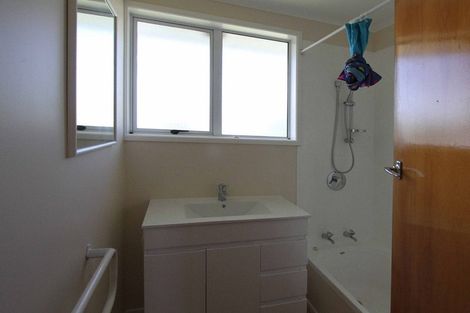 Photo of property in 36 Larne Avenue, Pakuranga Heights, Auckland, 2010