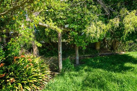 Photo of property in 13 Hunia Street, Marton, 4710