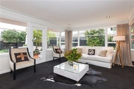 Photo of property in 11 Chislehurst Place, Bryndwr, Christchurch, 8052