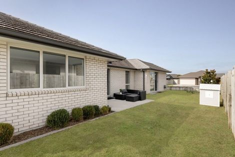 Photo of property in 44 Te Wharo Drive, Papamoa, 3118