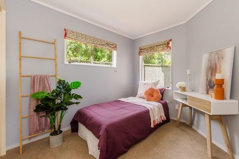 Photo of property in 18 Kohutuhutu Road, Raumati Beach, Paraparaumu, 5032