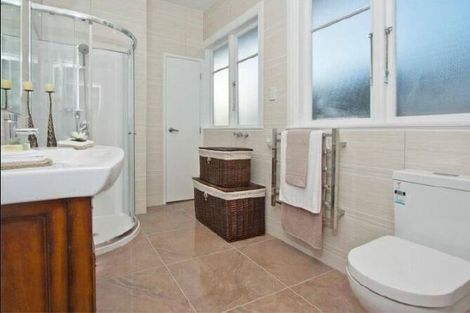 Photo of property in 57 Hayr Road, Three Kings, Auckland, 1042