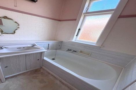 Photo of property in 185 Knights Road, Hutt Central, Lower Hutt, 5011