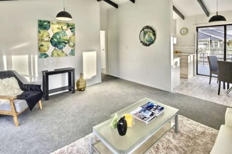 Photo of property in 3/56 Henwood Road, Mangere East, Auckland, 2024