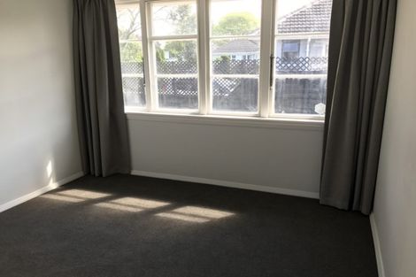 Photo of property in 32 Attlee Crescent, Bryndwr, Christchurch, 8053