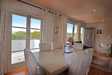 Photo of property in 22 Kendale Drive, Leigh, 0985