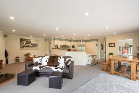 Photo of property in 965 Koputaroa Road, Koputaroa, Levin, 5575