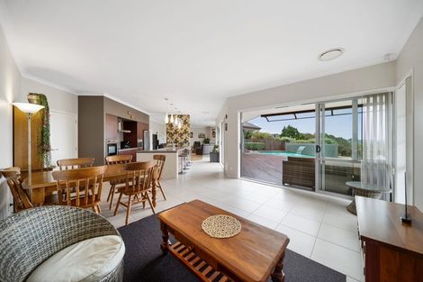 Photo of property in 91 Kaipara Road, Papakura, 2582