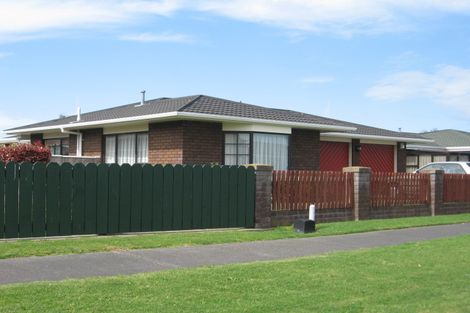 Photo of property in 8 Kakaho Drive, Tawhero, Whanganui, 4501