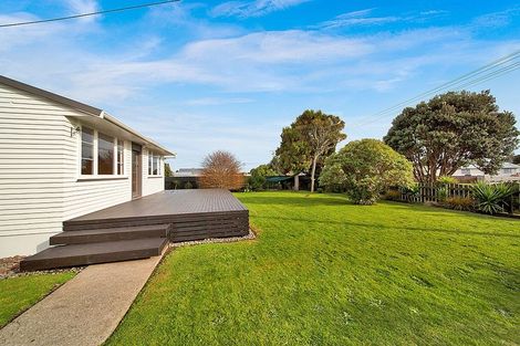 Photo of property in 28 Terou Street, Manaia, 4612