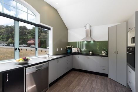 Photo of property in 9/93a Kelburn Parade, Kelburn, Wellington, 6012