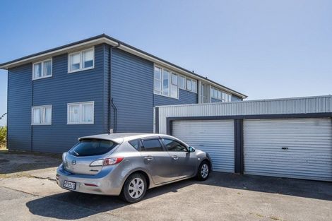 Photo of property in 1-4/193 The Esplanade, Petone, Lower Hutt, 5012