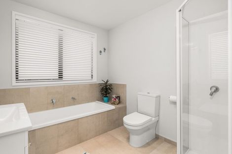 Photo of property in 8 Te Paea Crescent, Papamoa Beach, Papamoa, 3118