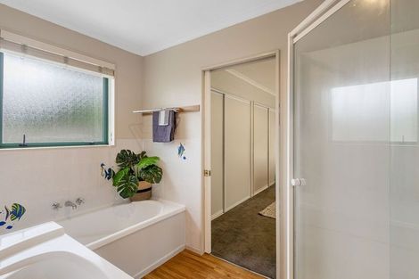 Photo of property in 17 Devon Crescent, Darfield, 7510