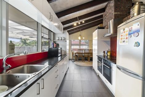 Photo of property in 4 Arthur Place, Opaheke, Papakura, 2113