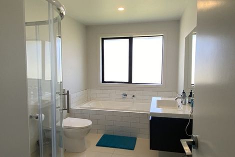 Photo of property in 6-6a Peterley Road, Lower Shotover, Queenstown, 9304